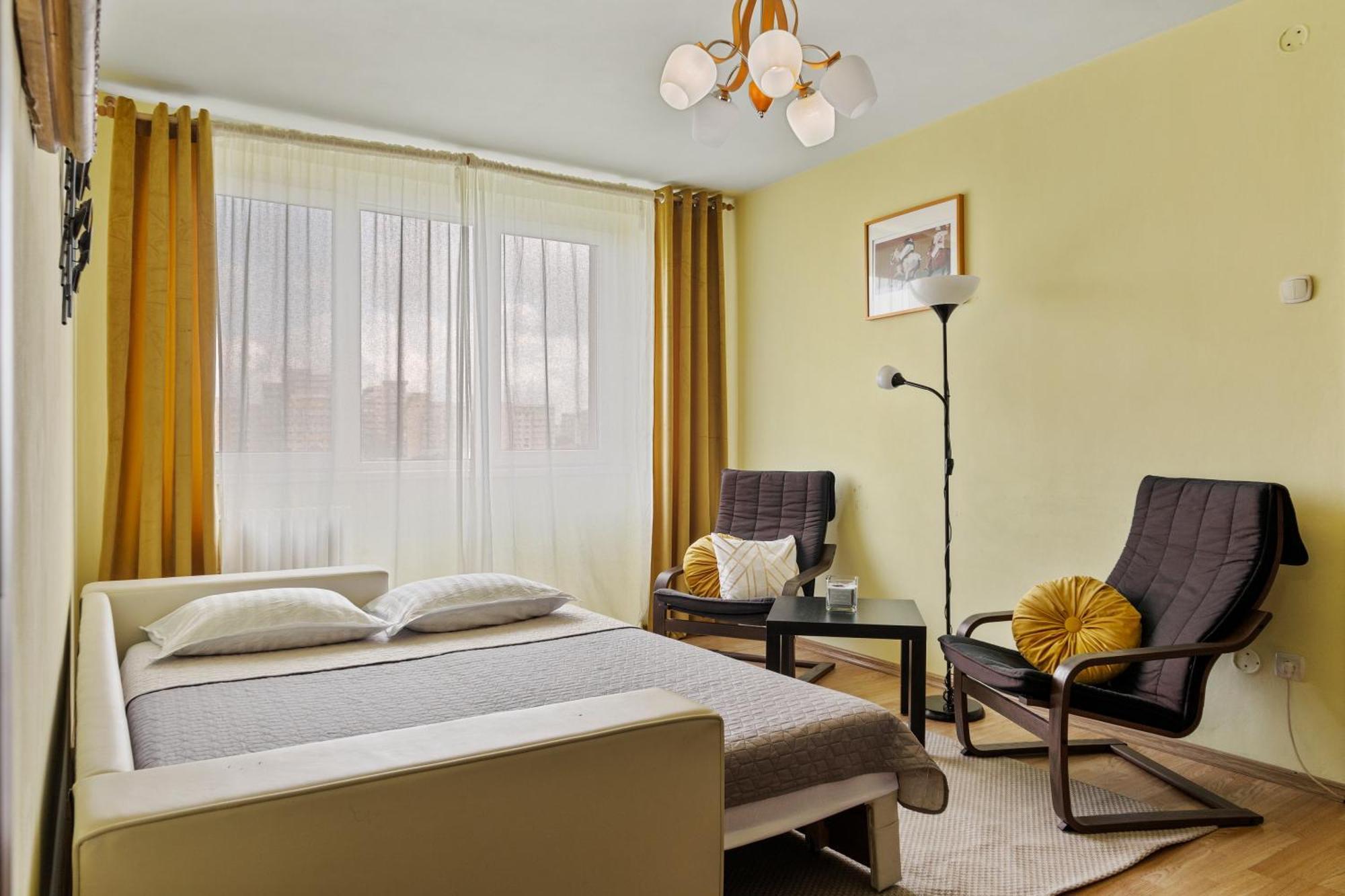Arena Nationala, Monza, Victor Gomoiu The Cloud, Free Early Check-In Available Apartman Bukarest Kültér fotó